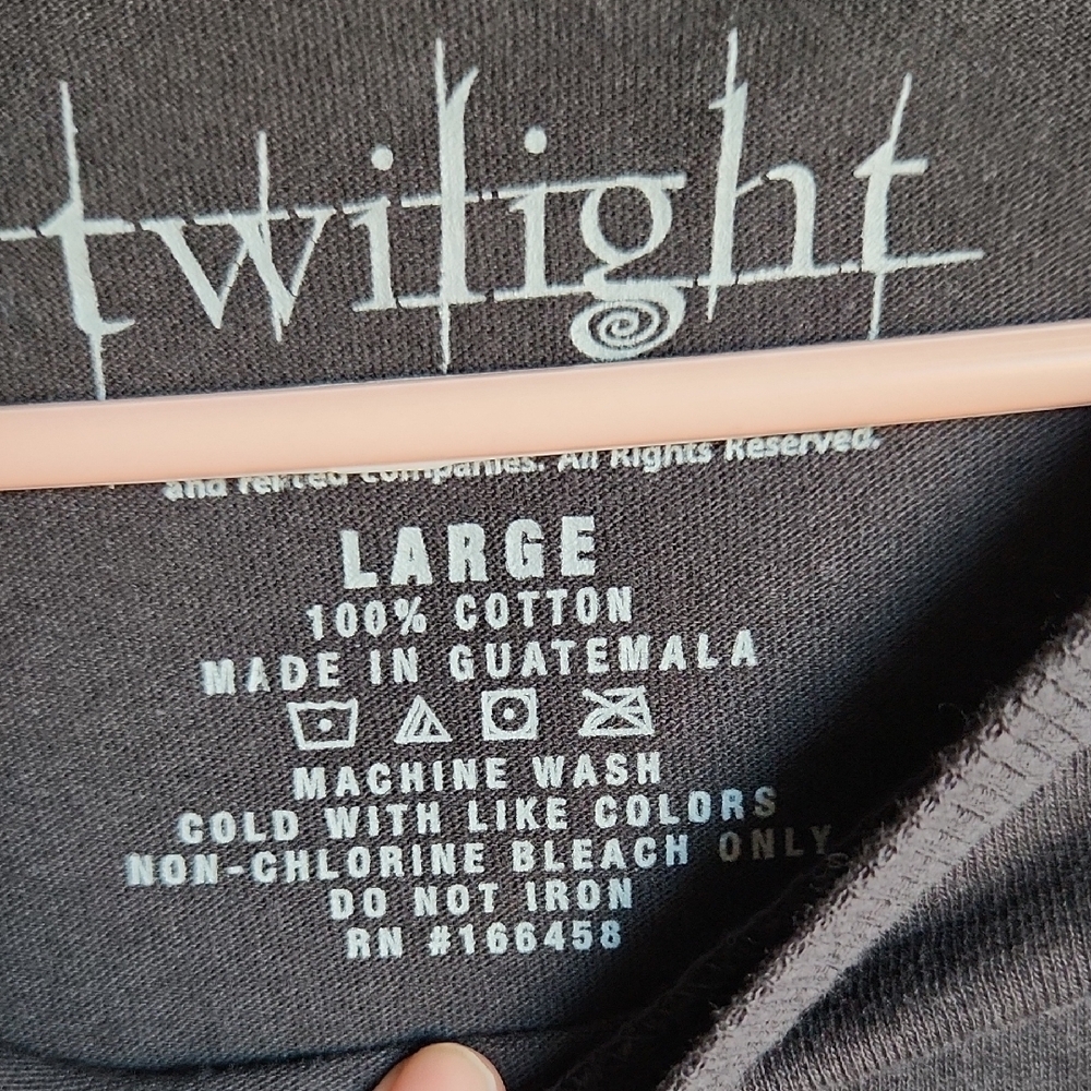 Twilight Edward And Bella T-Shirt Adult Large - Picture 2 of 4